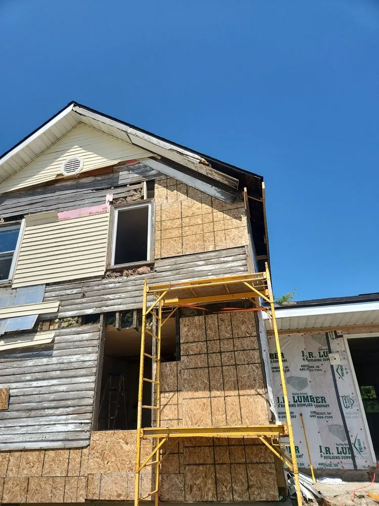 Slide of Modern Home Roofing And Construction