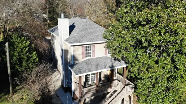 Modern Legacy Roofing and Construction Logo