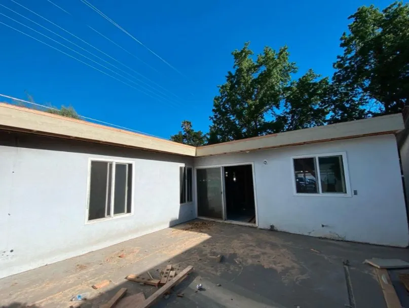 Slide of Modern Made General Construction