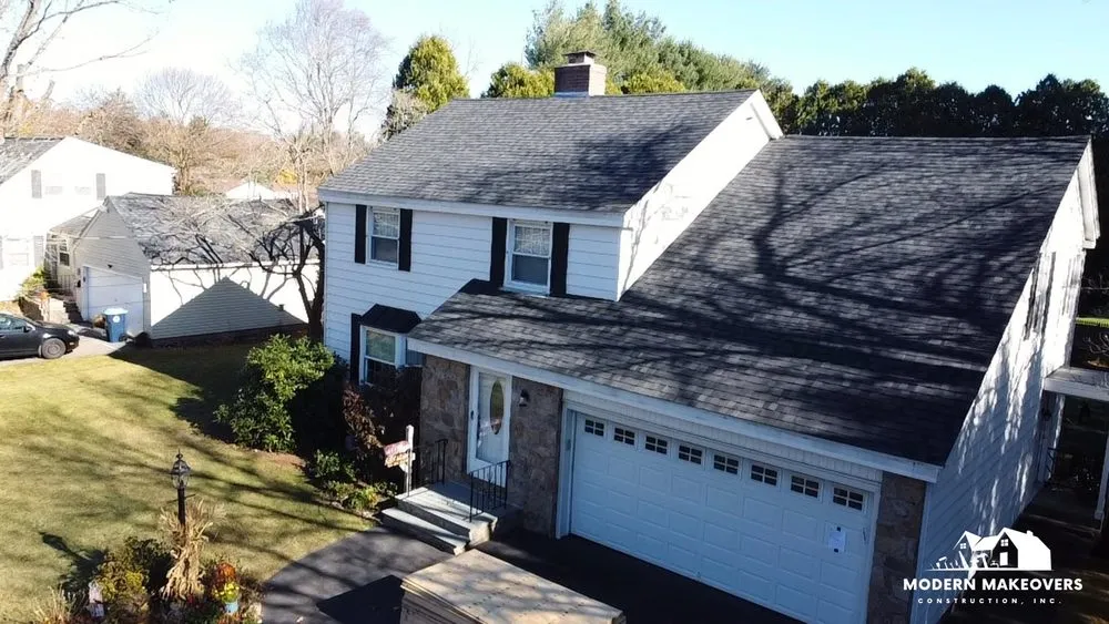 Slide of Modern Makeovers Construction