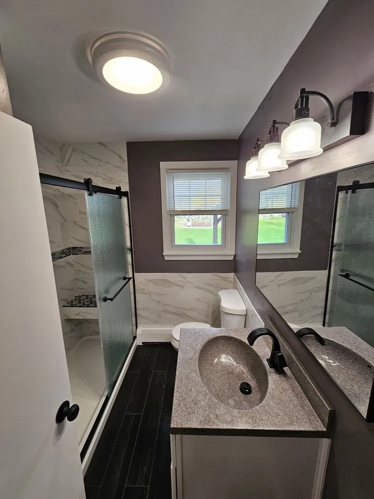 Slide of Modern Remodel Build & Design