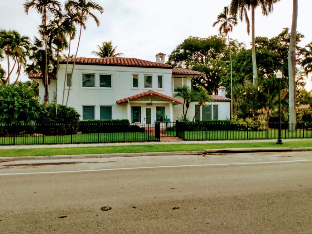 Slide of Modern Remodeling