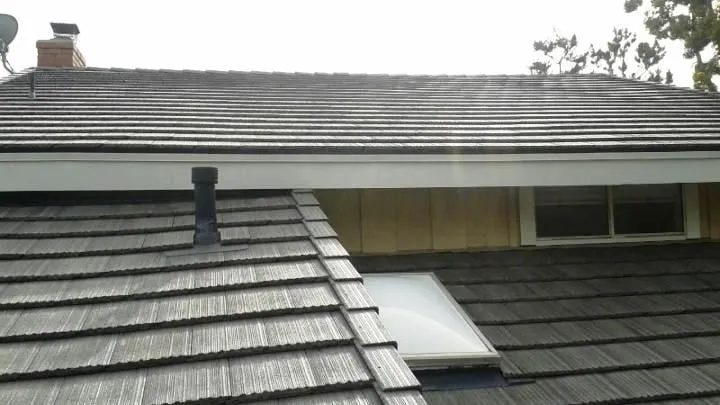 Slide of Modern Roofing Inc