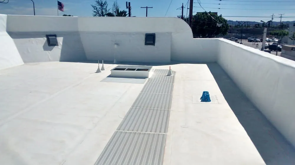 Slide of Modern Roofing Inc