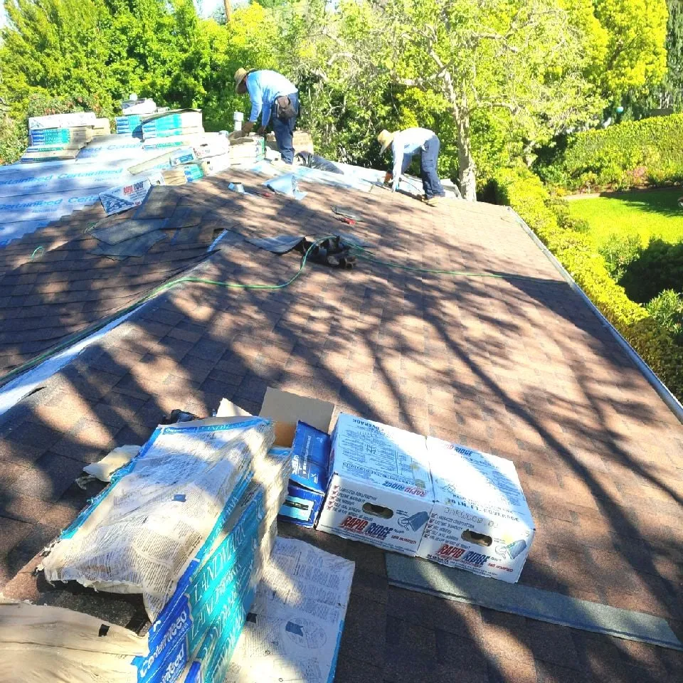 Slide of Modern Roofing Inc