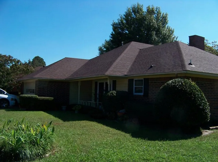 Emergency storm damage roof repair in Maud, TX - Modern Roofing