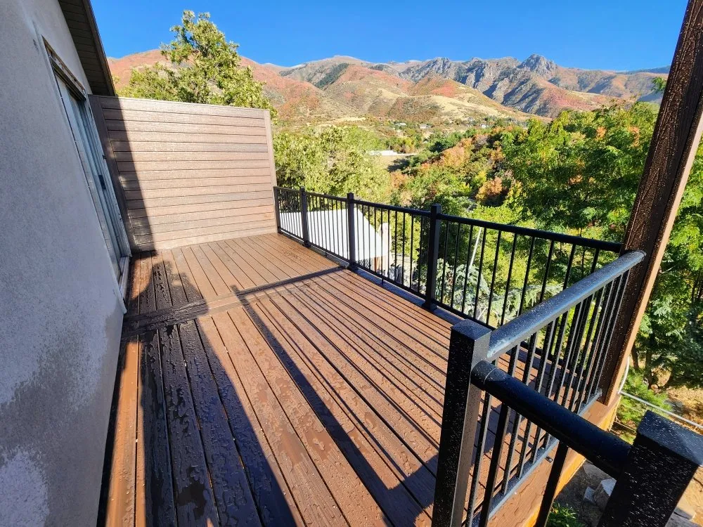 Slide of Modern Rustic Builders