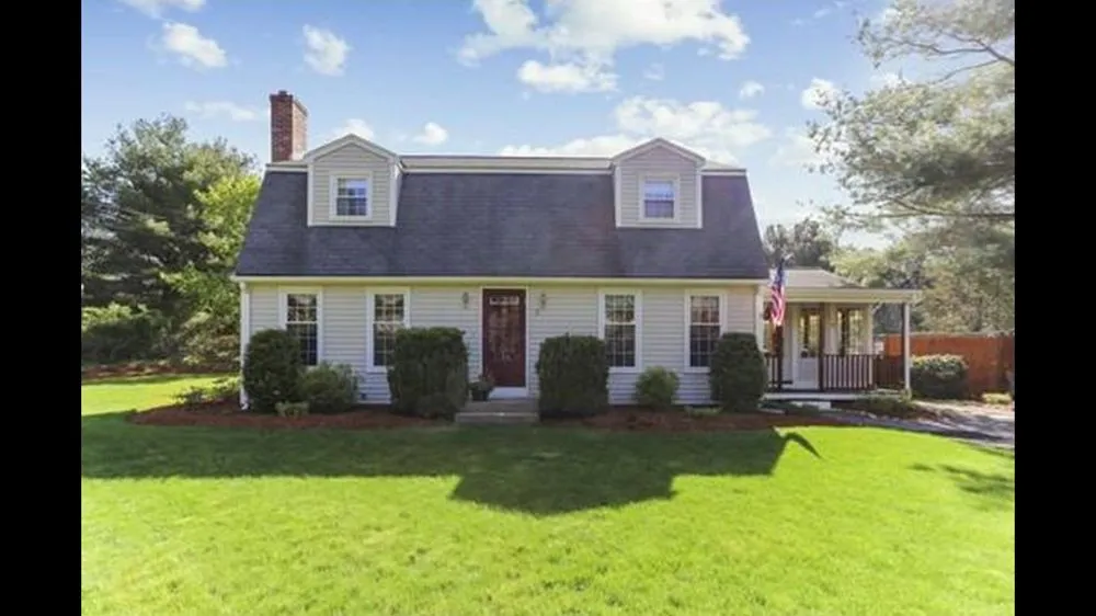 Slide of Modern Standard Seam Metal Roofing