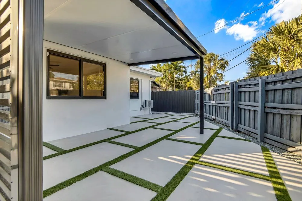 Slide of Modernize Green Solutions