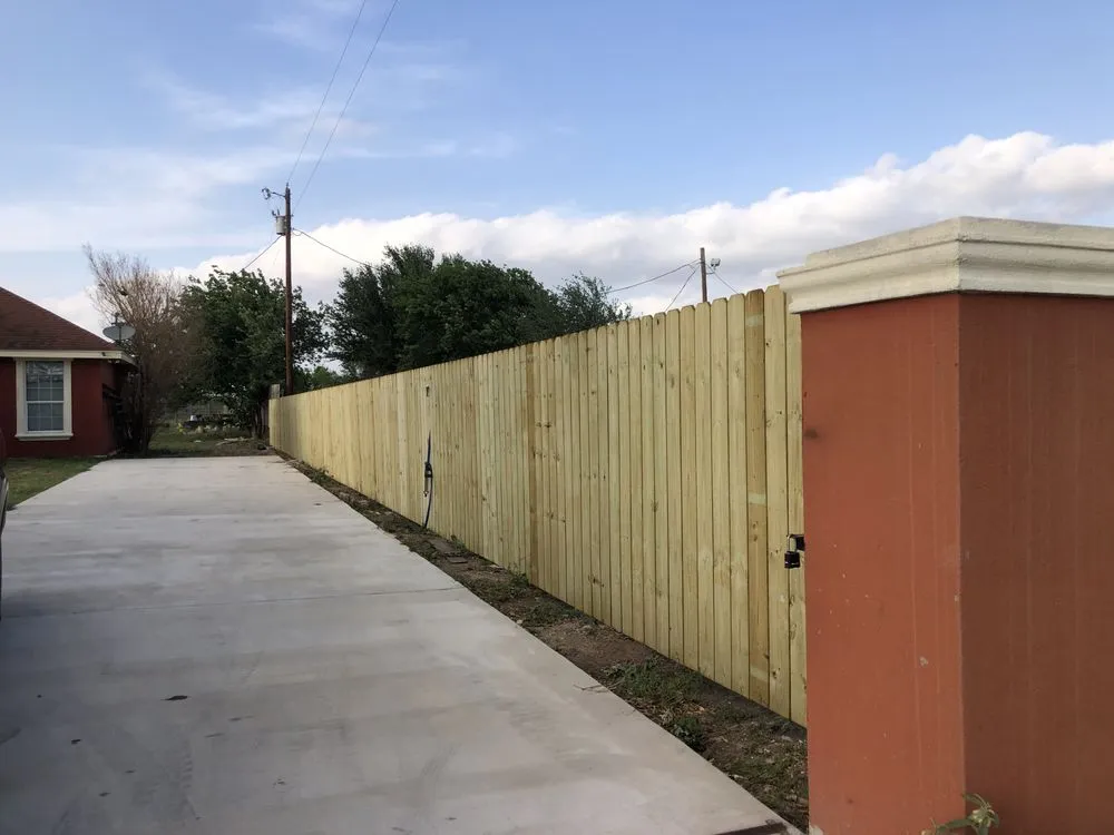 Slide of Moises Casas