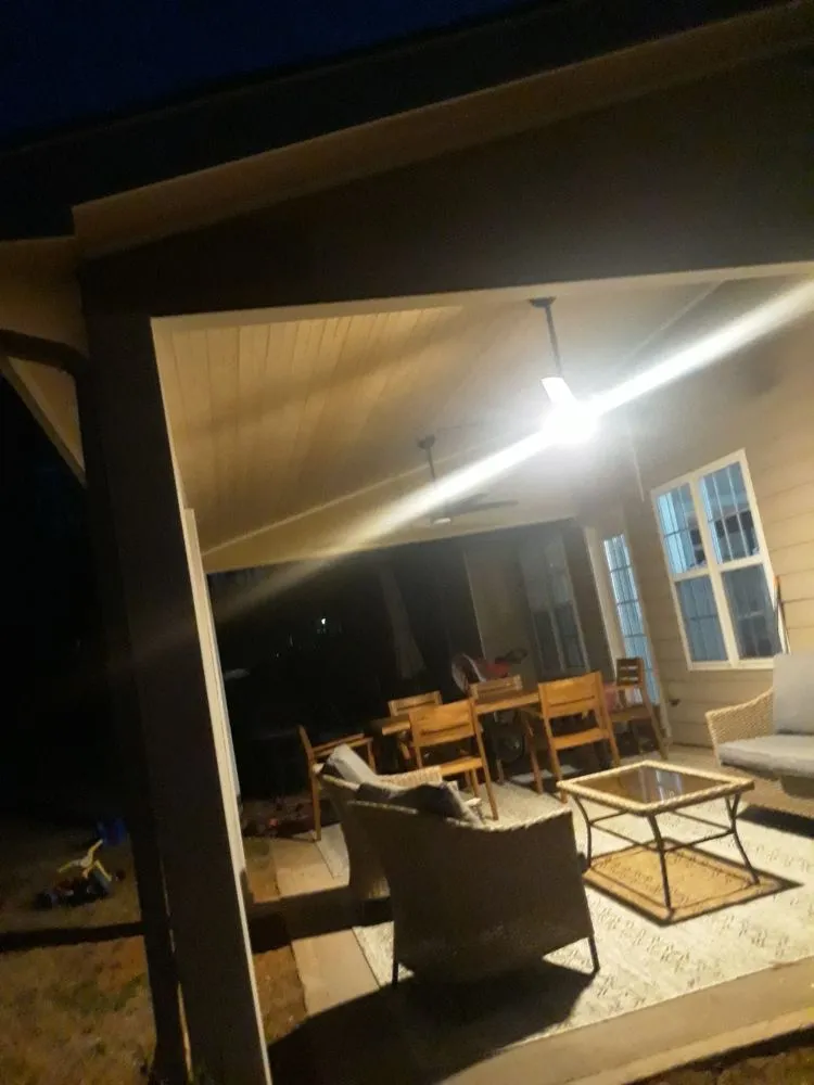 Slide of Molina Construction