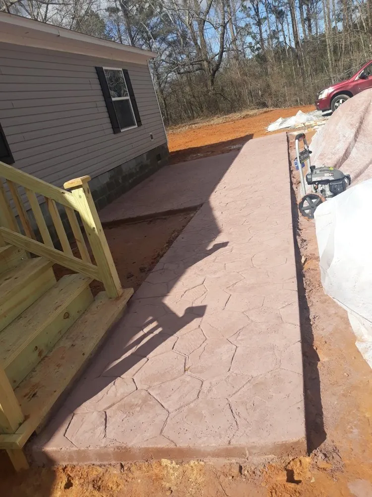 Slide of Molina Construction