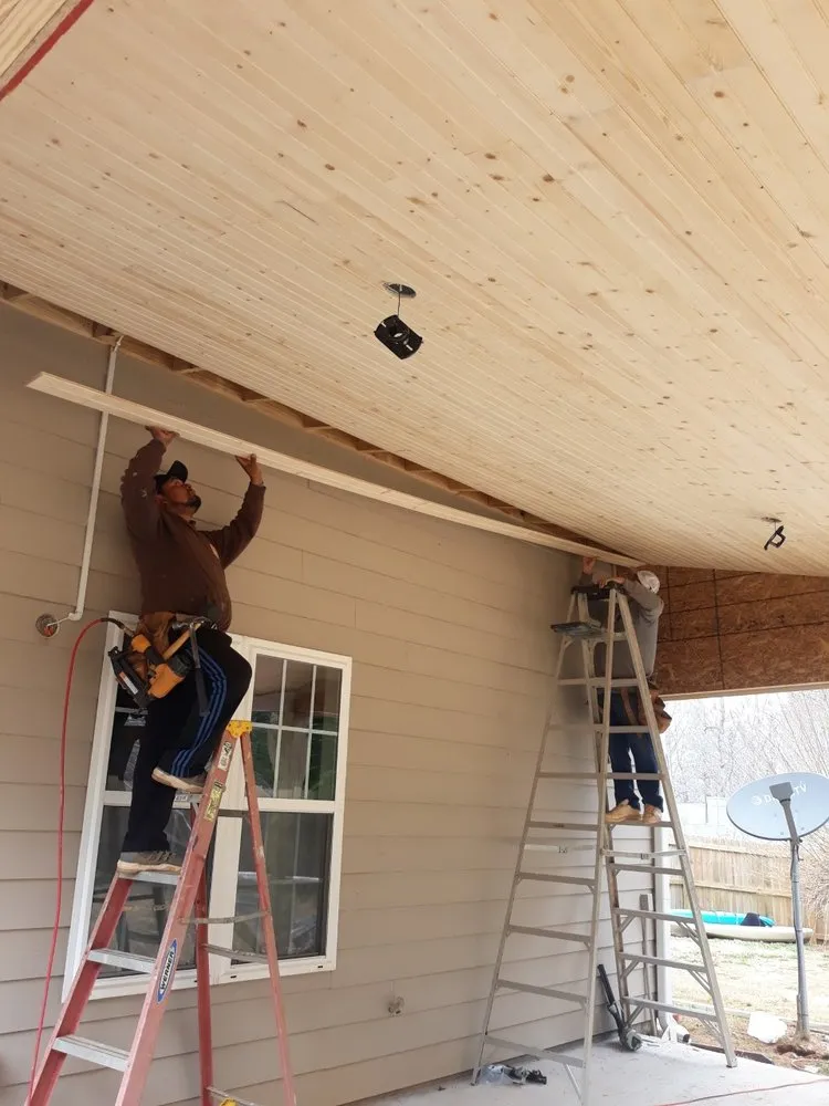 Slide of Molina Construction