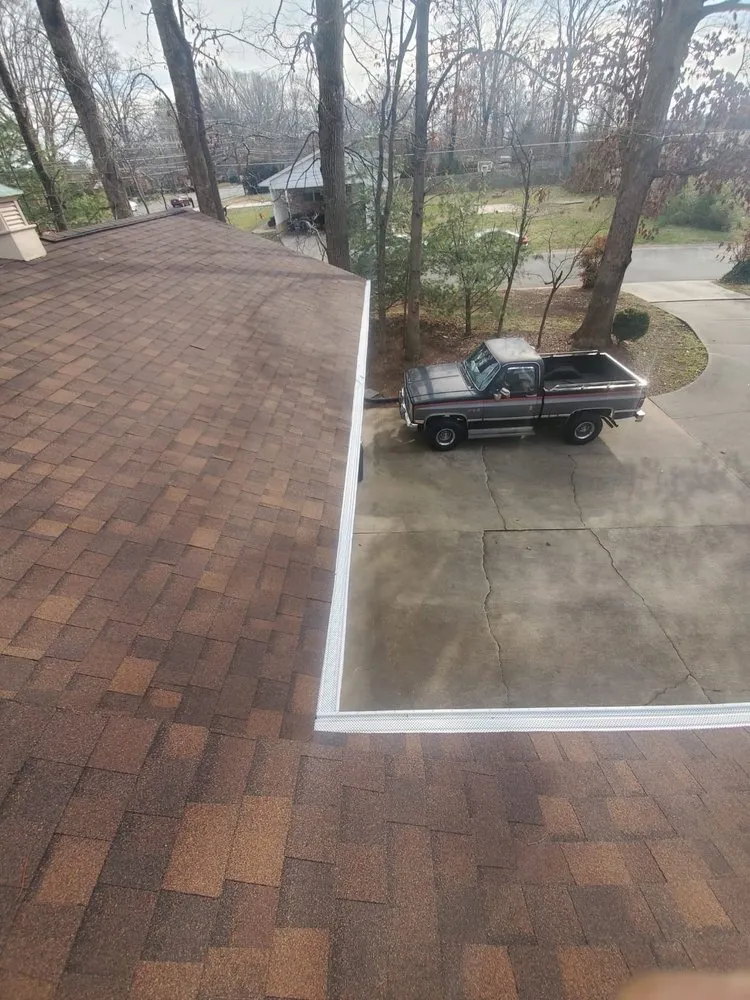 Slide of Molinas Home Repairs