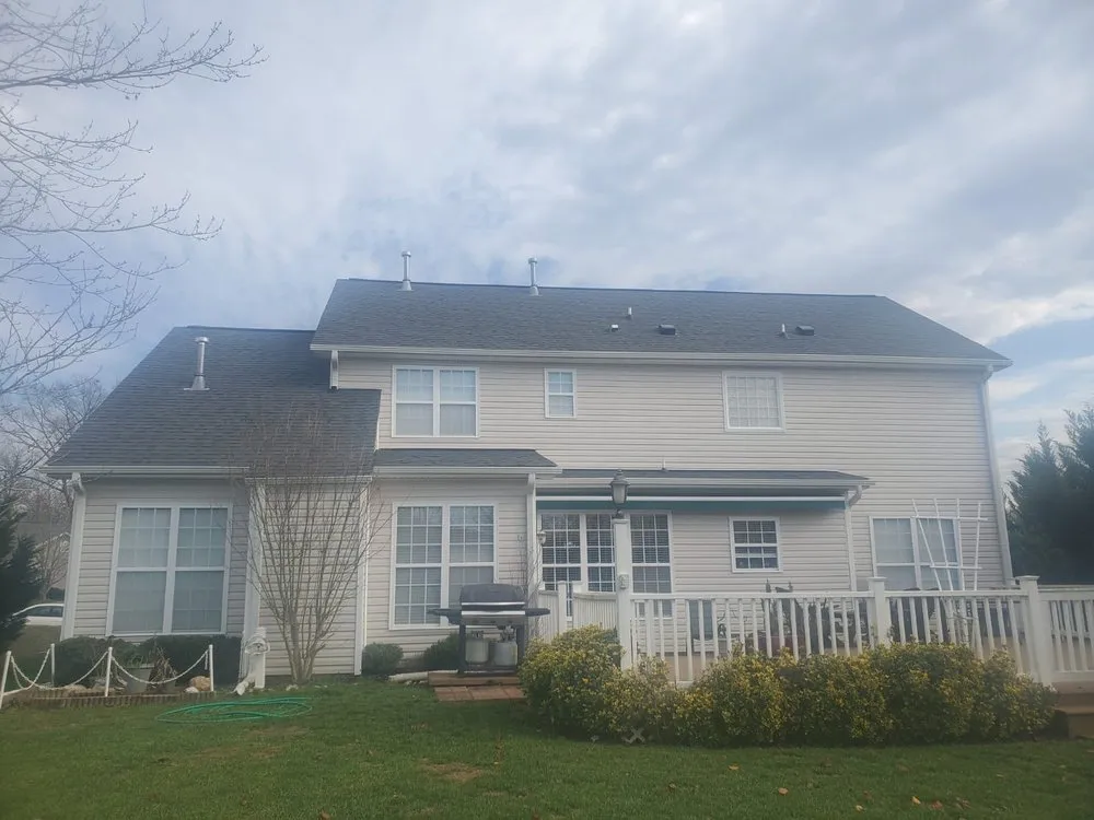 Slide of Molinas Home Repairs