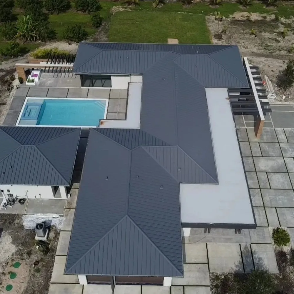 Slide of Molina's Roofing Services