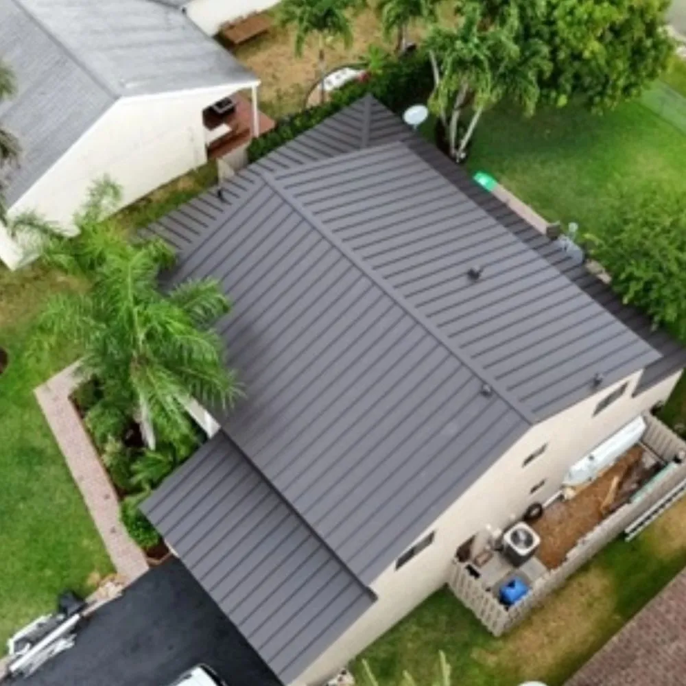 Slide of Molina's Roofing Services