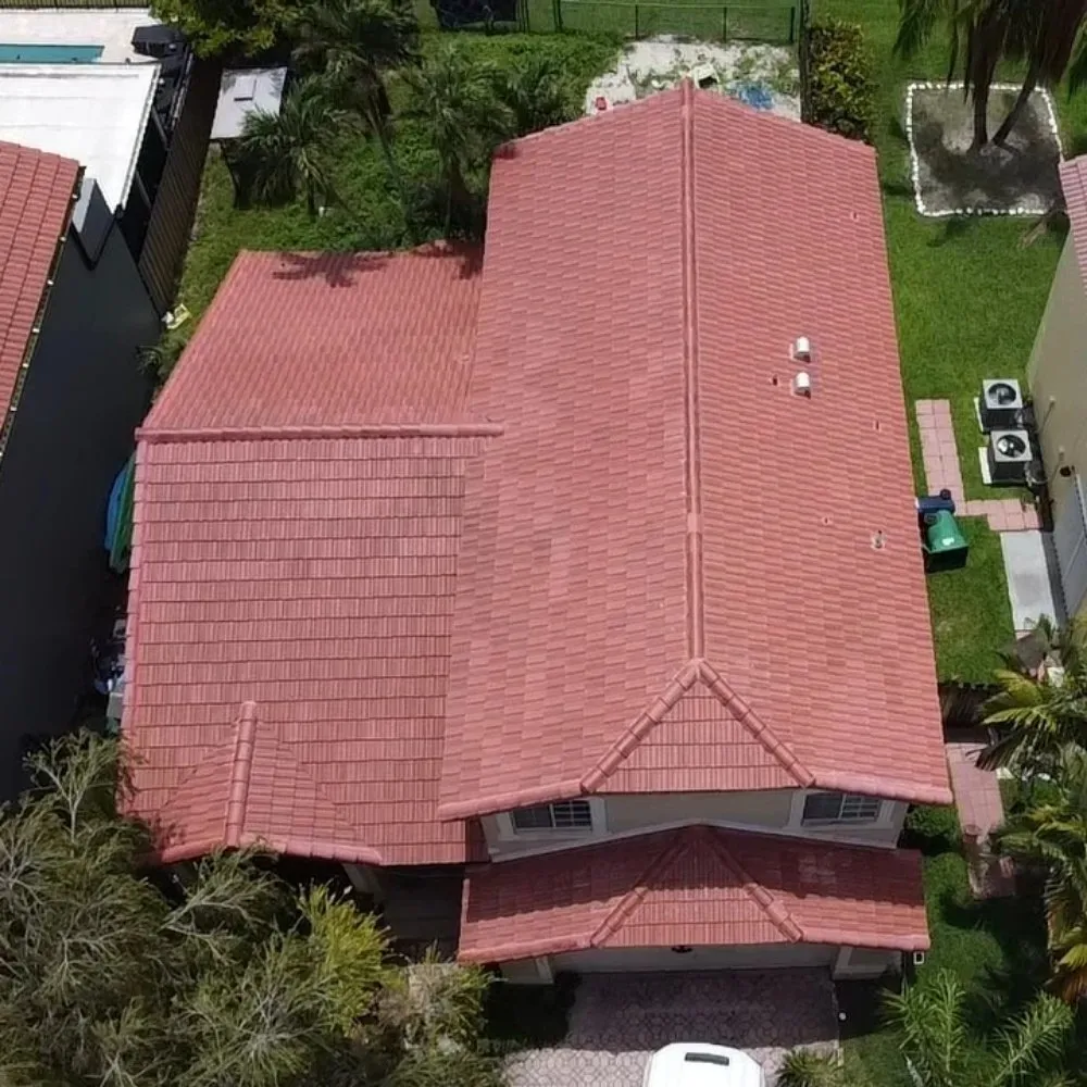 Slide of Molina's Roofing Services