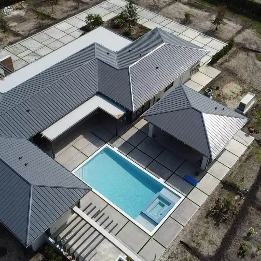 Slide of Molina's Roofing Services