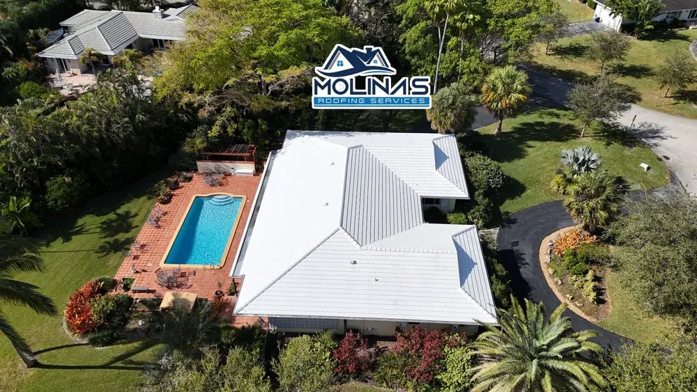 Slide of Molina's Roofing Services