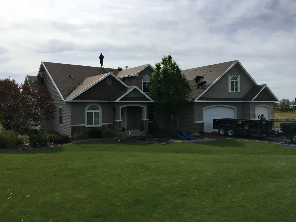 Slide of Moller Construction & Sons