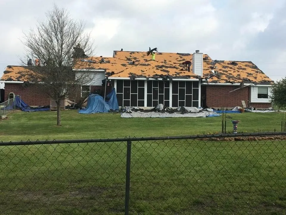 Reliable roof installation in Grangerland, TX - Momentum Construction Services