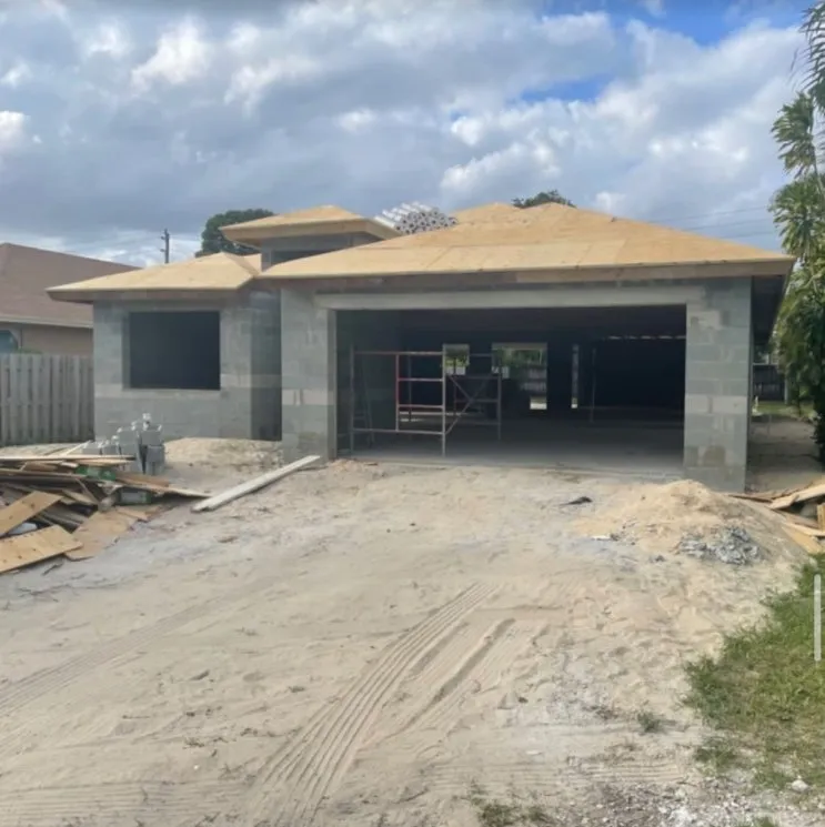 Slide of Mompie Construction Corp