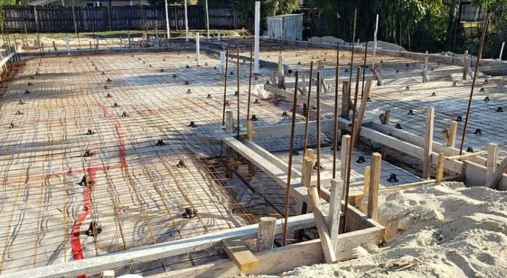 Slide of Mompie Construction Corp