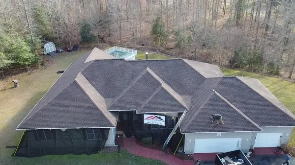 Mona Contracting Logo