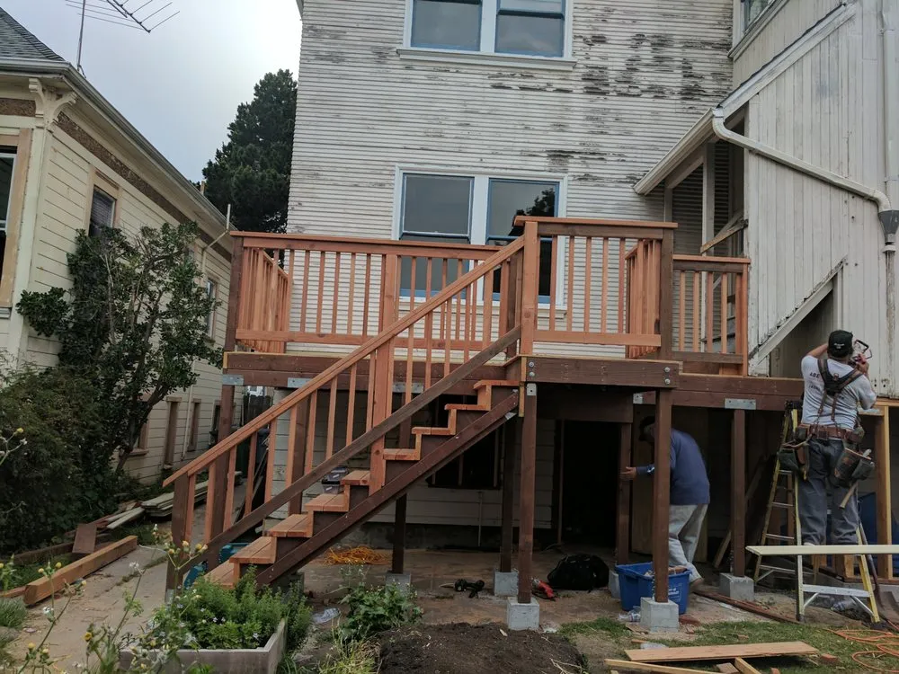 Slide of Monarca General Construction