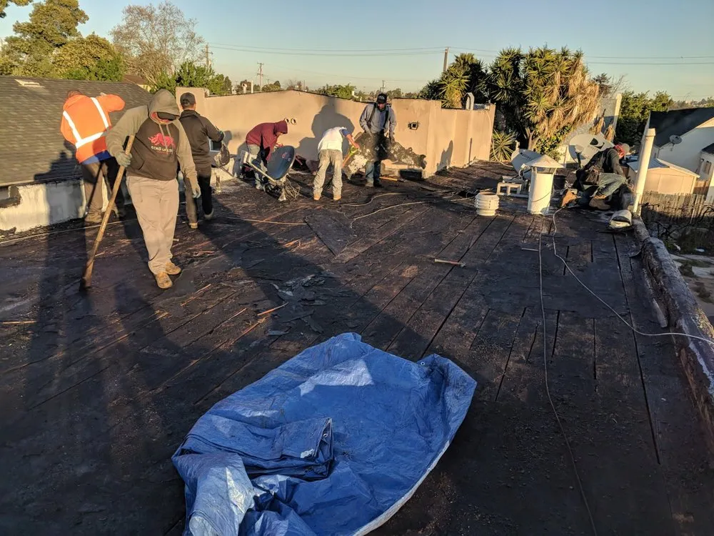 Slide of Monarca General Construction