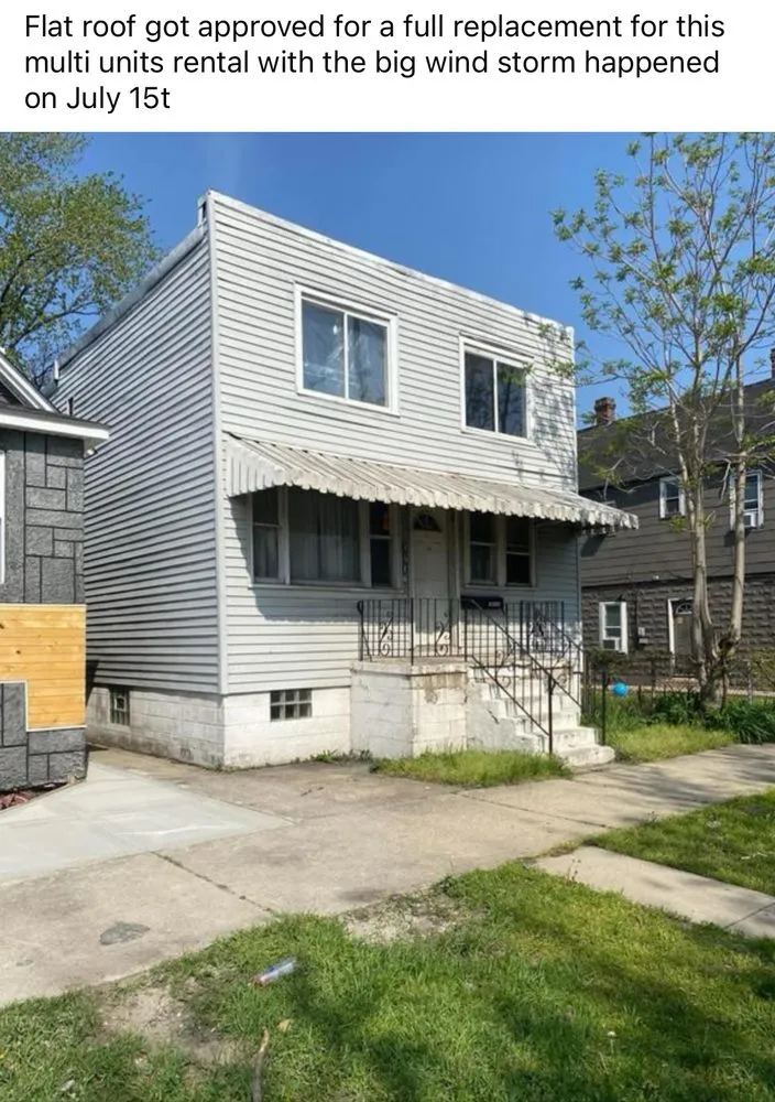 Slide of Monarca Roofing and Exteriors