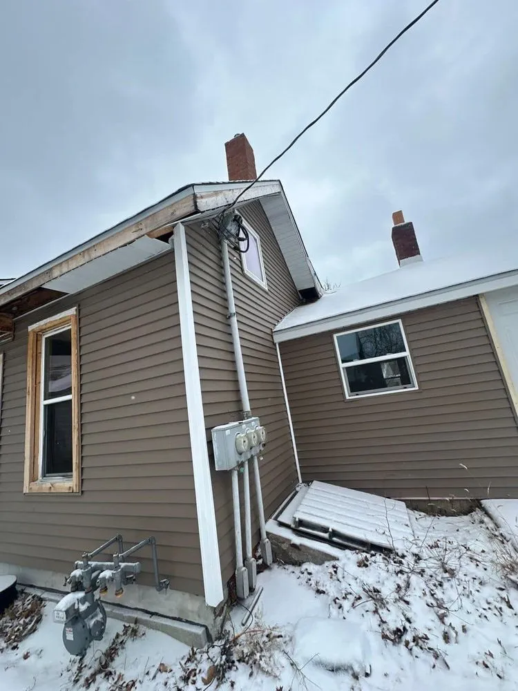 Slide of Monarca Roofing and Exteriors