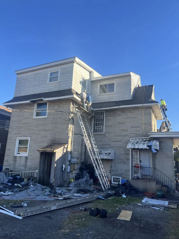 Slide of Monarca Roofing and Exteriors