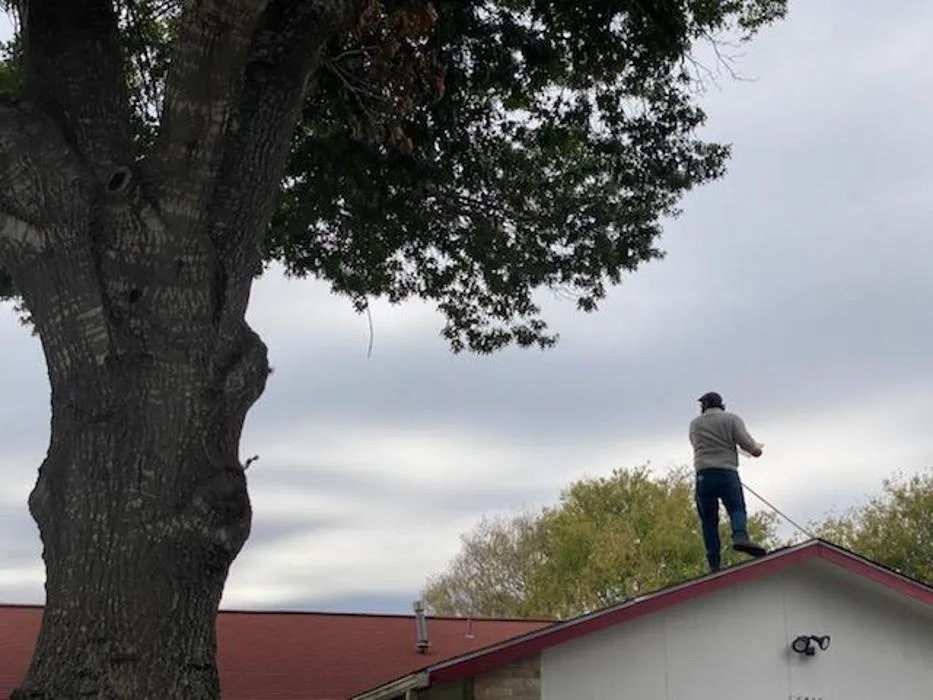 Slide of Monarque Roofing & Waterproofing