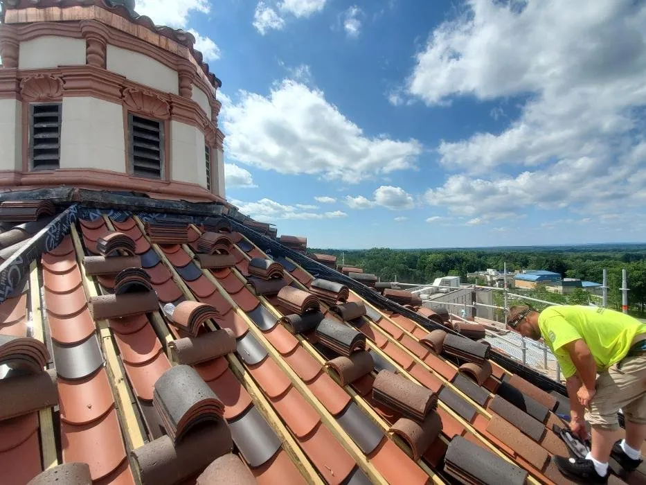 Slide of Monarque Roofing & Waterproofing