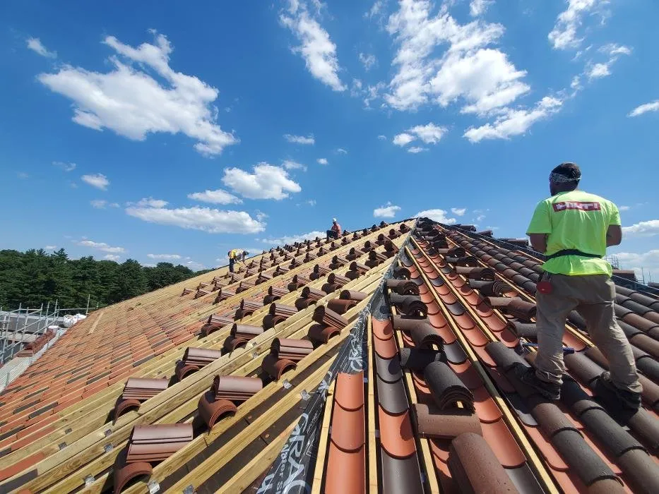 Slide of Monarque Roofing & Waterproofing