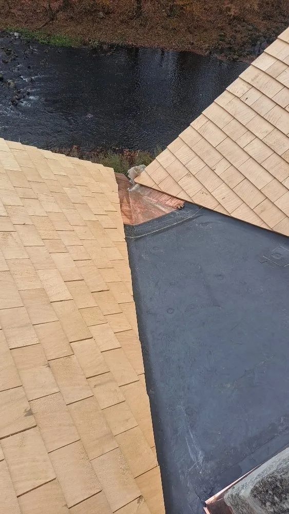 Slide of Monge Home Improvements