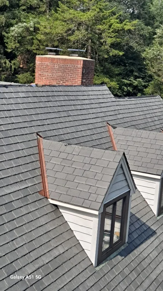 Slide of Monge Home Improvements