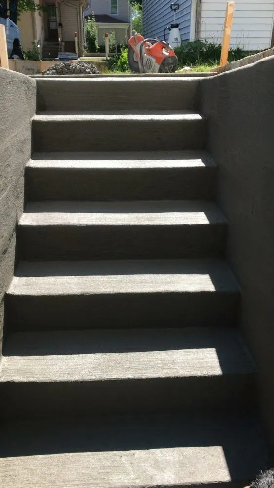 Slide of Monroy Contractors