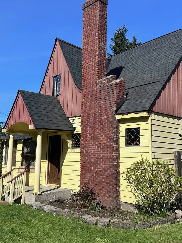 Slide of Montalvo Construction