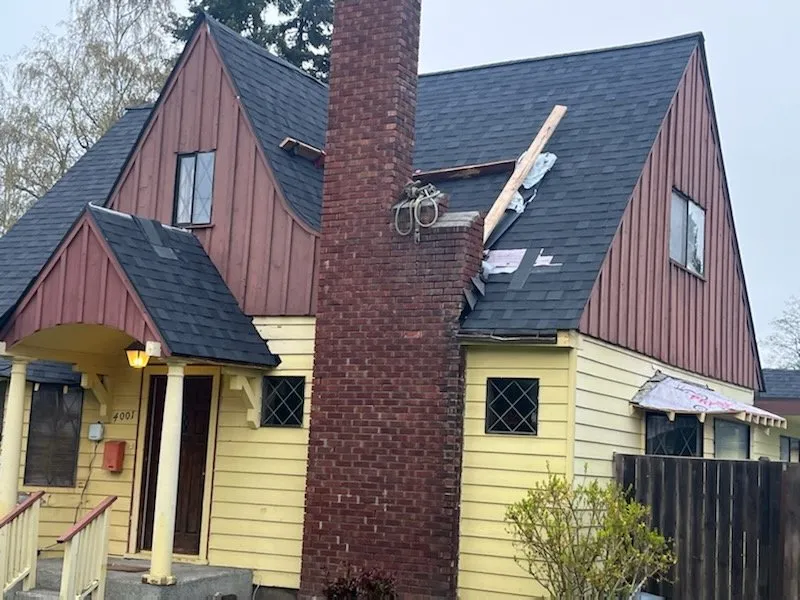 Slide of Montalvo Construction