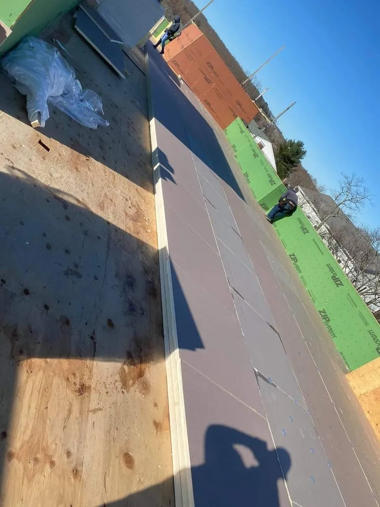 Slide of Montbros Builders