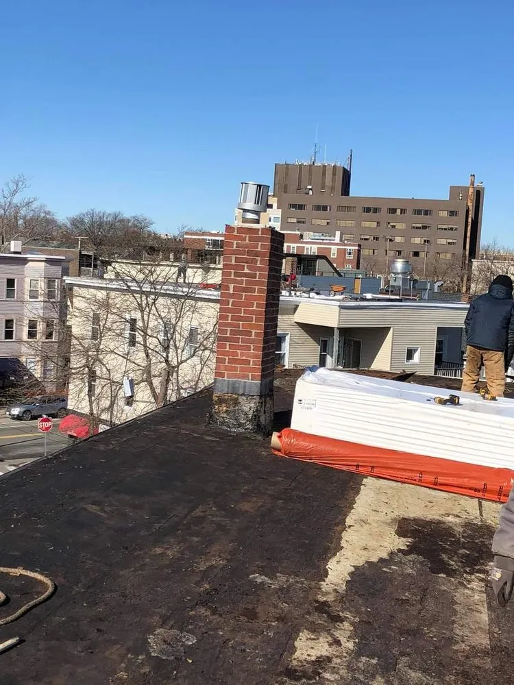 Slide of Montbros Builders