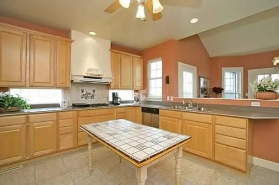 Slide of Montejo Company