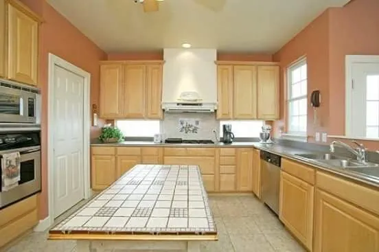 Slide of Montejo Company