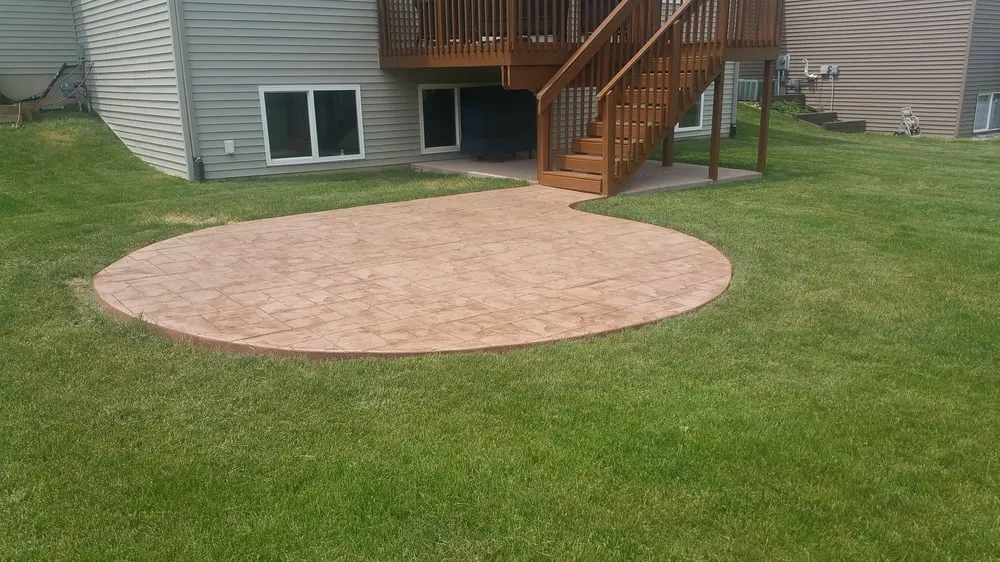 Expert storm damage roof repair in Caledonia, MI by Montell Construction