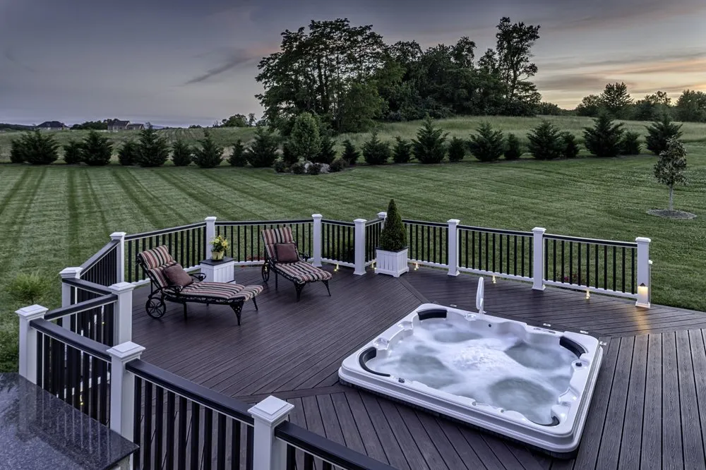 Licensed roof replacement experts serving Caledonia, MI - Montell Construction