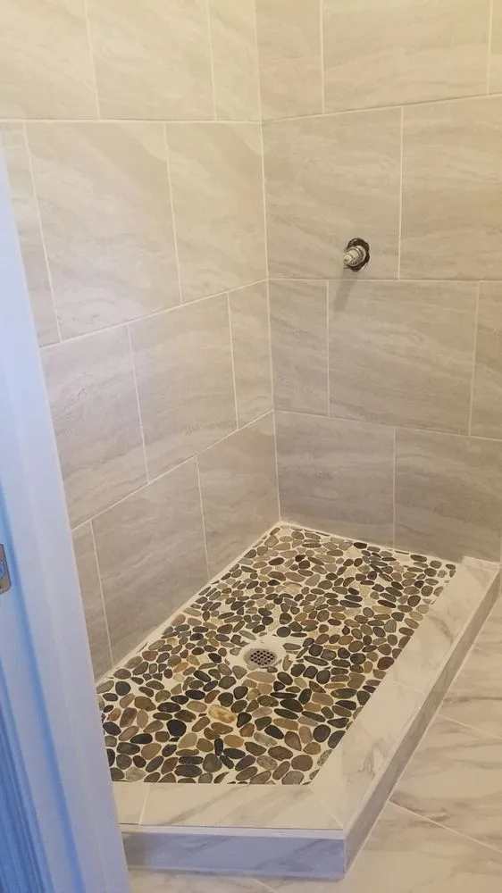 Slide of Montenegro Construction