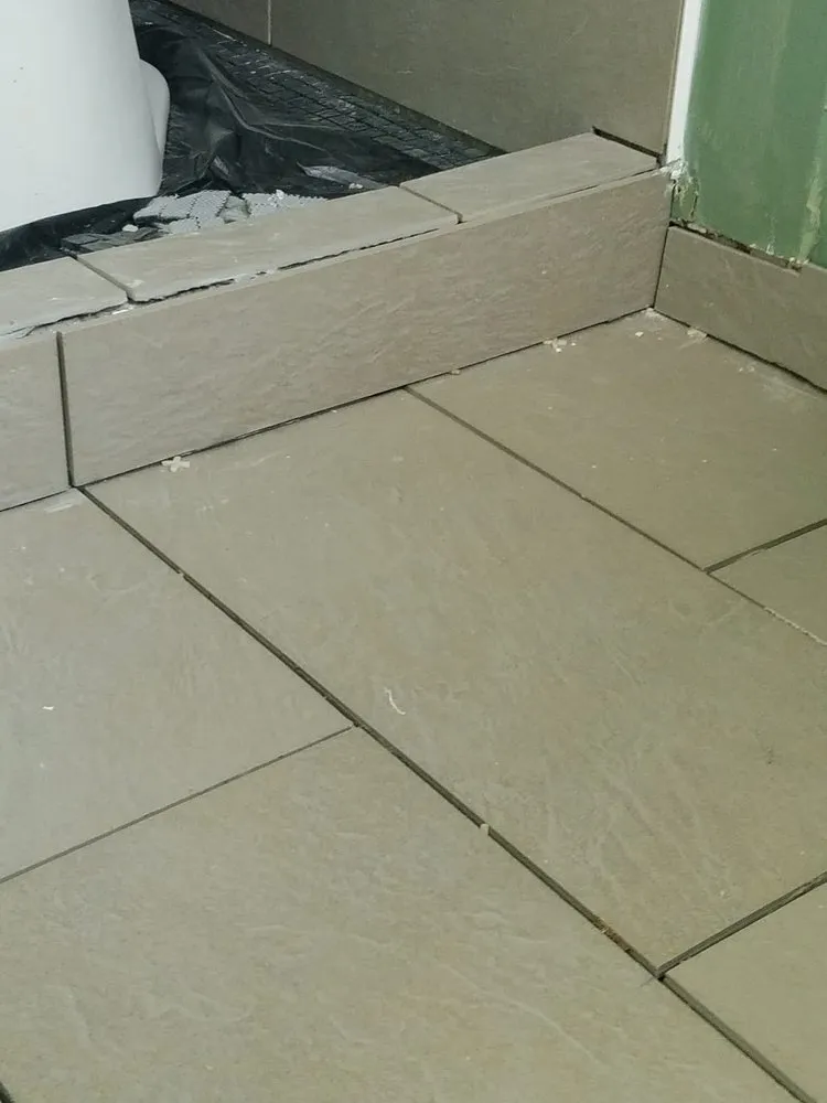 Slide of Montenegro Construction